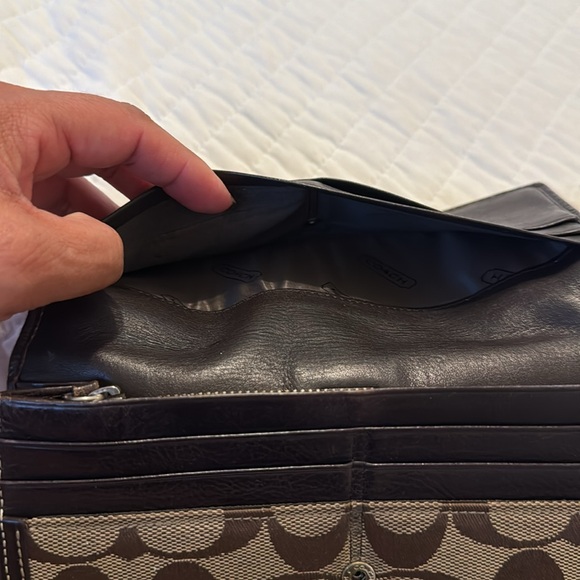 Coach Wallet - Picture 5 of 6